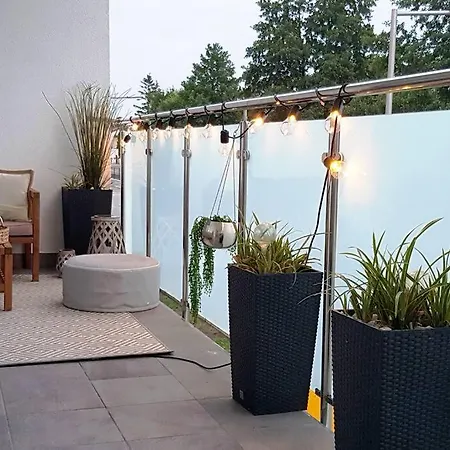 Grzybowo, Nowy Budynek, Nieprzecietny Apartament グジボボ